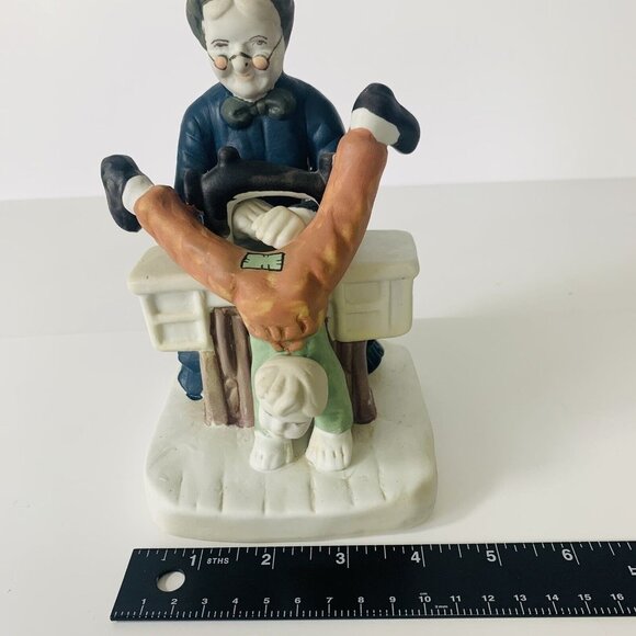 Lefton Grandma Sewing Figurine Humorous Craft Room Decor VTG 50s Kitsch Gift - Picture 11 of 12